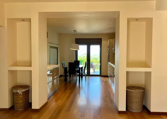 וילה V Mira Luxury Villa