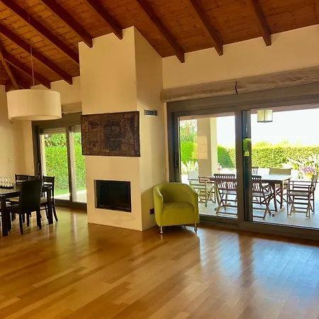 V Mira Luxury Villa Villa *