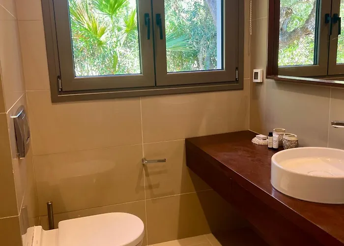 V Mira Luxury Villa * Τραγάκι