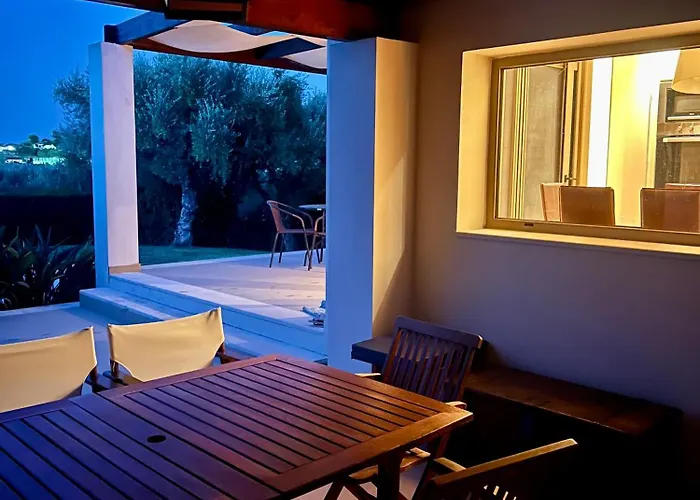 V Mira Luxury Villa