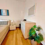 V Mira Luxury Villa