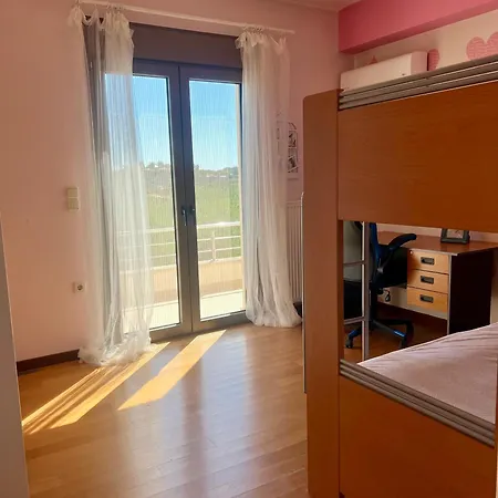 V Mira Luxury Villa *